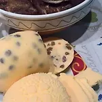 Görbe Apartamento Tarcal